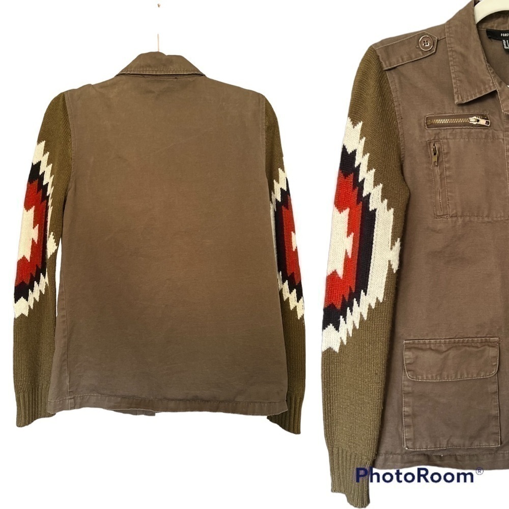 VINTAGE 2000s Military Style Utility Jacket Southwestern Sweater Sleeves Size S - Picture 2 of 4